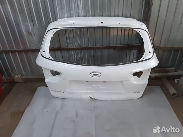 Крышка багажника Kia Sorento 3