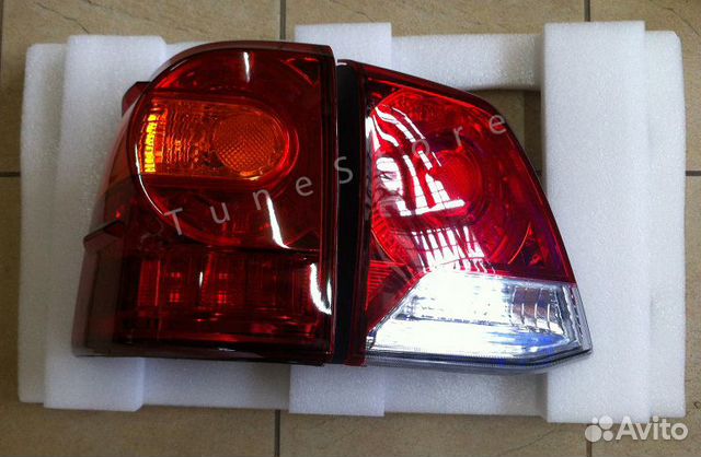 Стопы - Toyota Land Cruiser 200 рестайлинг 07-15г