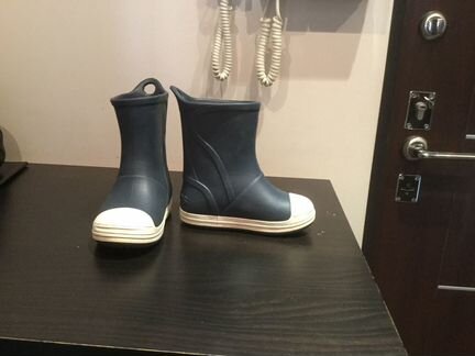 Продам детские сапоги Сrocs для мальчика