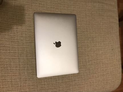 Apple macbook air 13 2020