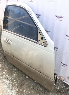 Дверь передняя Lincoln Towncar