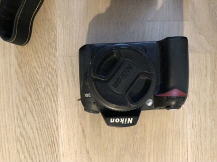 Фотоаппарат Nikon D80 с объективом и сумкой