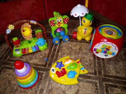 Развивающие игрушки