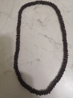 Колье из натуральных гранатов