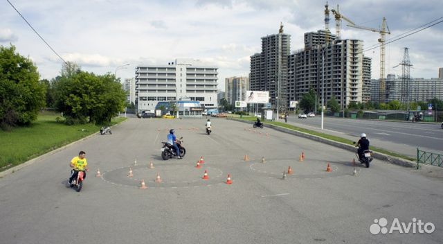 Автоинструктор, мотоинструктор, автомотошкола