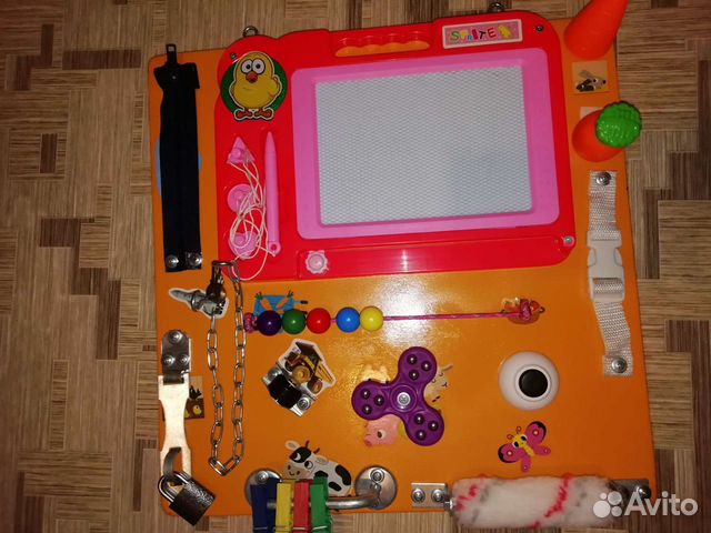 Детские подарки Бизиборд игрушки