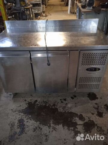Стол холодильный