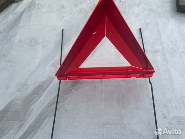 Знак аварийной остановки Mercedes-Benz Cls Amg