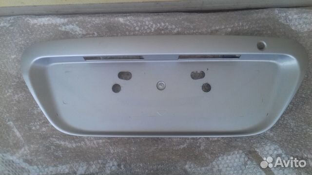 Митсубиси Лансер 9 седан накладка крышки багажника