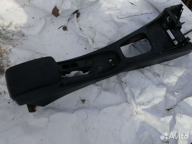 Подлокотник ниссан альмера н16 almera n16