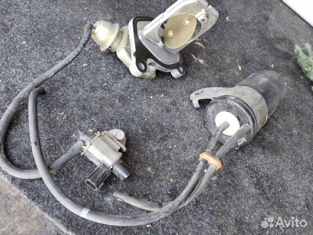 Заслонка с клапаном Ниссан Тиана J31 2.3