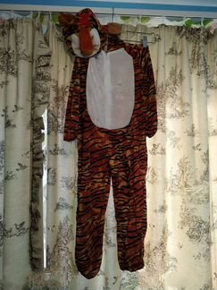 Новогодний костюм кигуруми тигра на 4-5лет 100-110