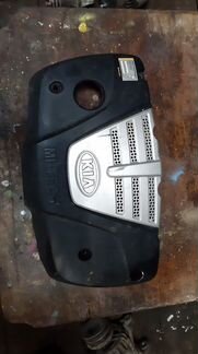 Крышка двигателя декоративная Киа Рио 1