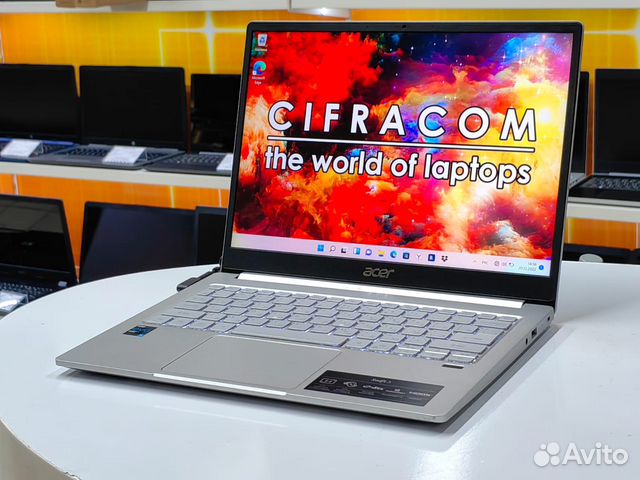 Ультрабук Acer Swift 13.5''oled 2k Cire i5 1135g7