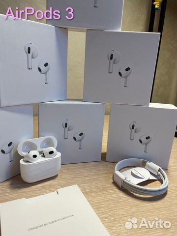 AirPods 3; AirPods Pro