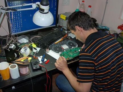 Ремонт щитков приборов (приборных панелей)