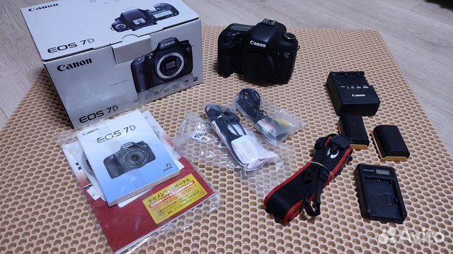 Фотоаппарат Canon EOS 7D Body