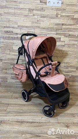 Коляска прогулочная