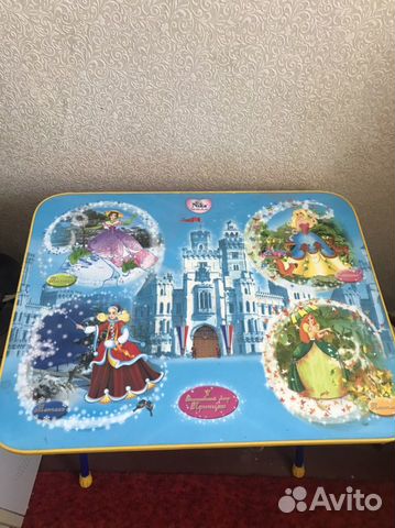 Детский стол и стул