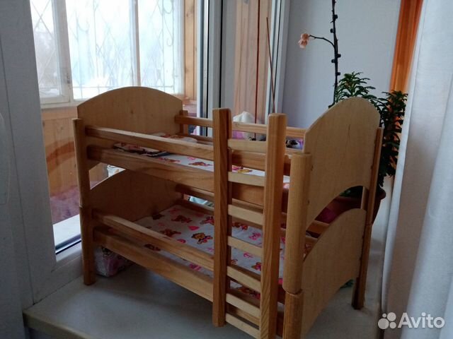 Двухъярусная кровать для кукол