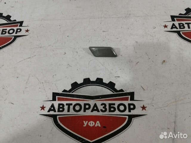Крышка форсунки омыв фары правая camry 50 15-17