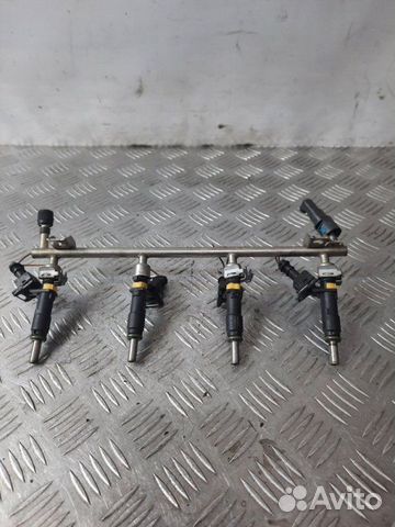 Топливная рампа Opel Signum хэтчбэк 5 дв. 1.8