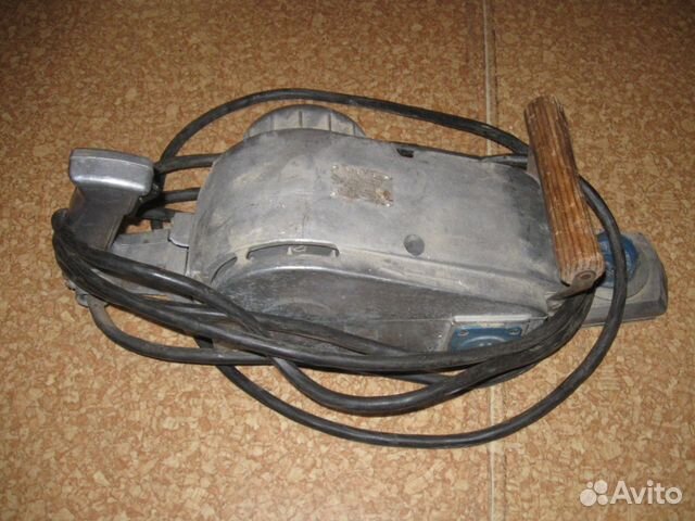 Электро рубанок и фуговальные ножи