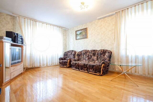 3-к. квартира, 78 м², 5/10 эт.