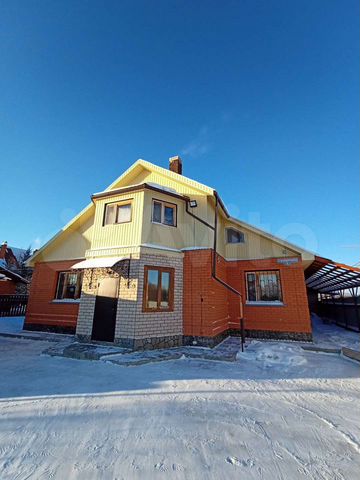 Дом 61 м² на участке 5 сот.