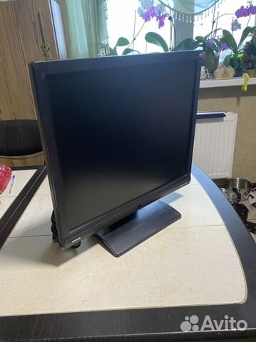 Монитор Benq