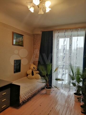 3-к. квартира, 74 м², 4/5 эт.