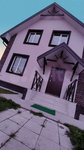 Коттедж 139 м² на участке 7 сот.