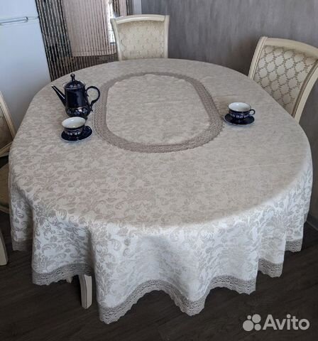 Пошив скатертей на овальный стол с кружевом
