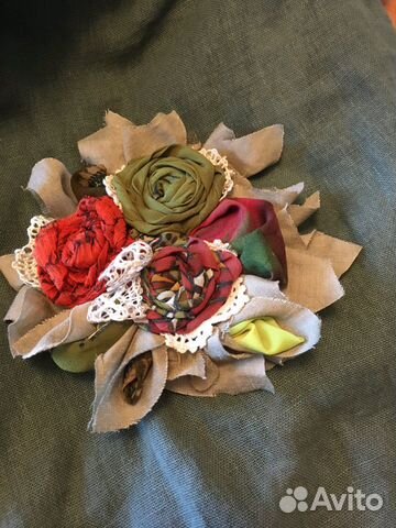 Брошь ручной работы в стиле бохо