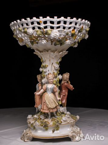Фарфоровая ваза-конфетница. Германия