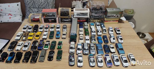 Модели автомобилей 1:43 Schuco, minichamps