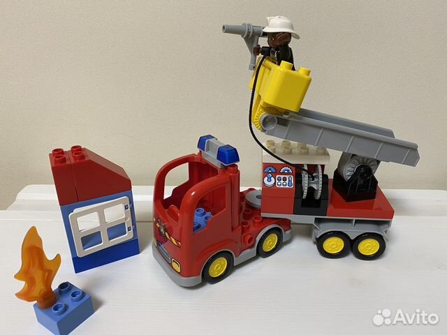 Конструктор lego duplo Пожарный грузовик (10592)
