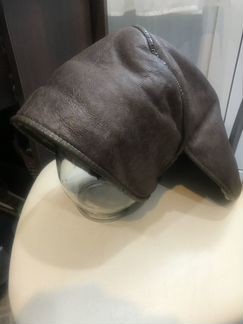 Женские меховые шапки