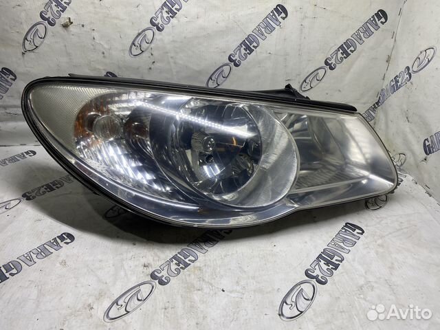 Фара передняя правая Hyundai Elantra