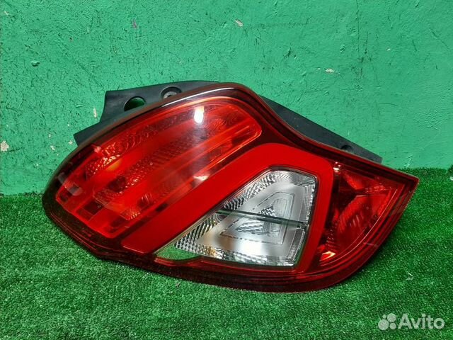 Фонарь задний наружный левый Ssangyong Actyon NEW