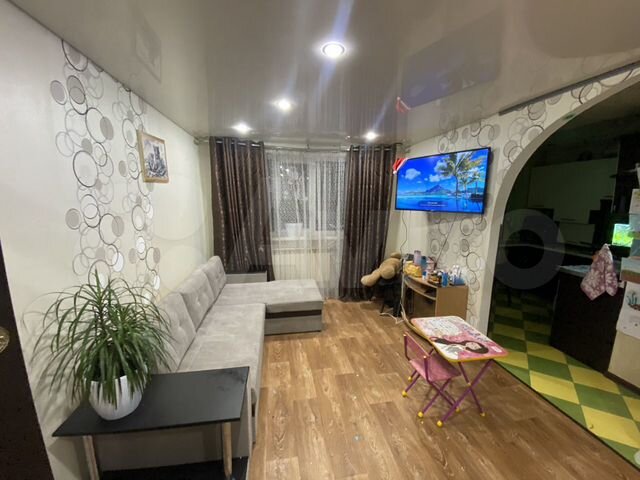 2-к. квартира, 45 м², 1/3 эт.