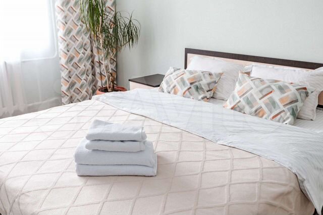 2-к. квартира, 70 м², 3/10 эт.