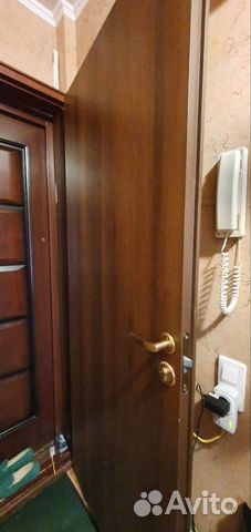 Дверь входная деревянная бу