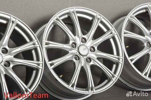 Лот UP25968520 Фирменные 17-е диски 5zigen legales