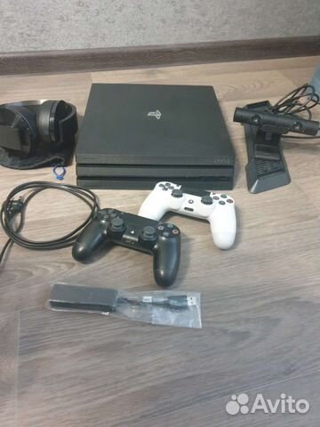 Sony playstation 4 PS4 pro