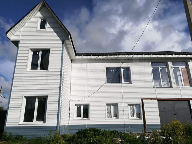 Дом 185 м² на участке 20 сот.