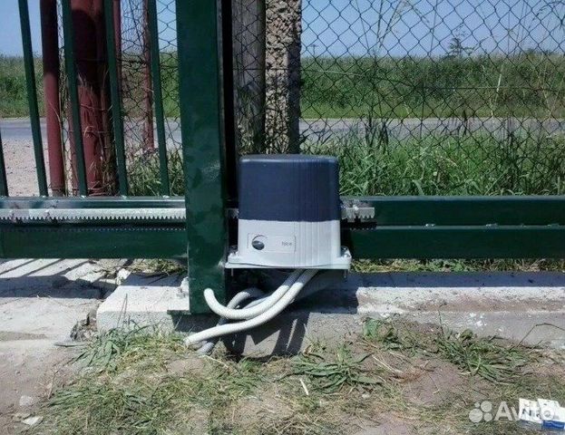 Монтаж двигателя откатных ворот