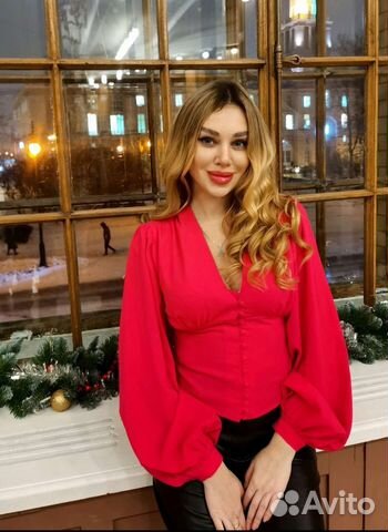 Переводчик /стендист/модель с англ, франц