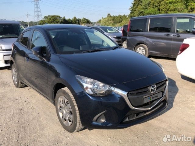 Mazda demio 2017