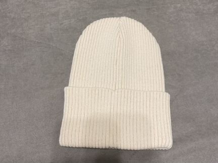 Женская шапка